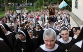 Peregrynacja i koronacja w Marysinie Wawerskim