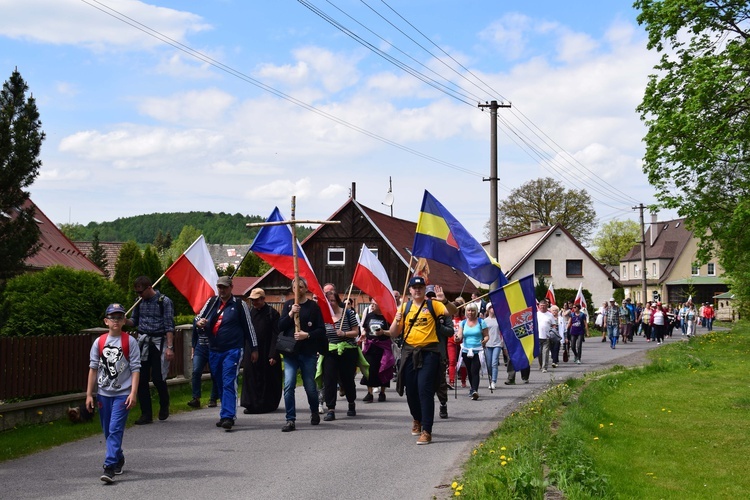 III pielgrzymka z Bogatyni do czeskich Hejnic