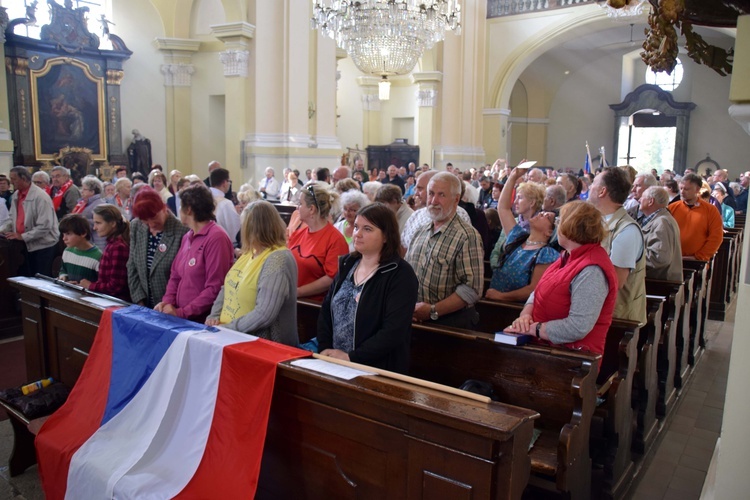 III pielgrzymka z Bogatyni do czeskich Hejnic