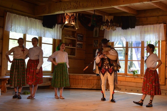 Niedziela z podhalańskim folklorem 