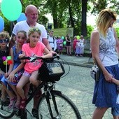 Marsz przeszedł  sprzed kościoła Podwyższenia Krzyża Świętego na rynek.