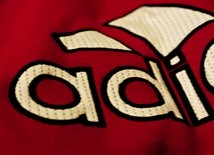 Firma Adidas wycofała ze sprzedaży produkt z symboliką ZSRR