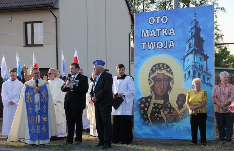 Maryja w gościnie w Miedzeszynie