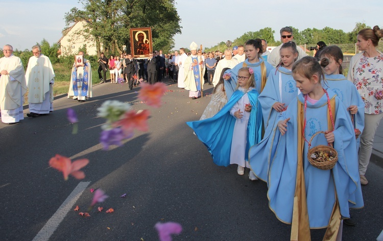 Maryja w gościnie w Miedzeszynie