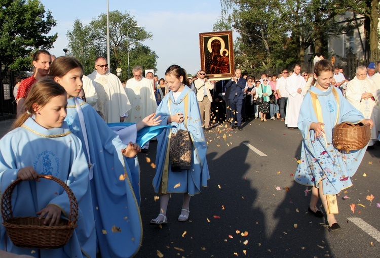 Maryja w gościnie w Miedzeszynie