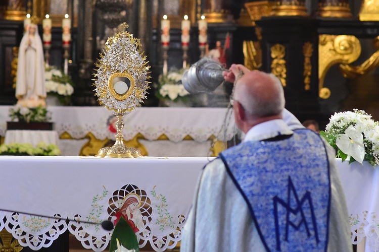 Nabożeństwo Fatimskie w Świętej Lipce