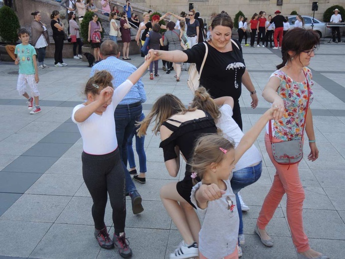 "Cała Polska tańczy dla JP2" - Bielsko-Biała 2018