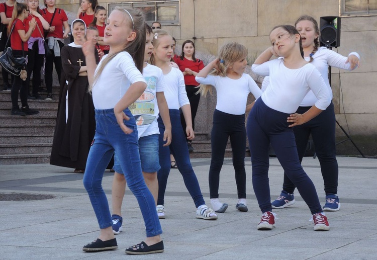 "Cała Polska tańczy dla JP2" - Bielsko-Biała 2018