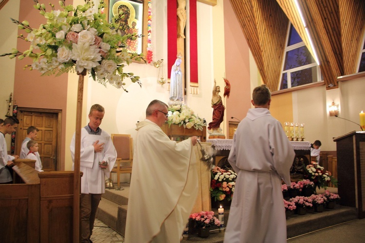 Nabożeństwo fatimskie w Bobrownikach