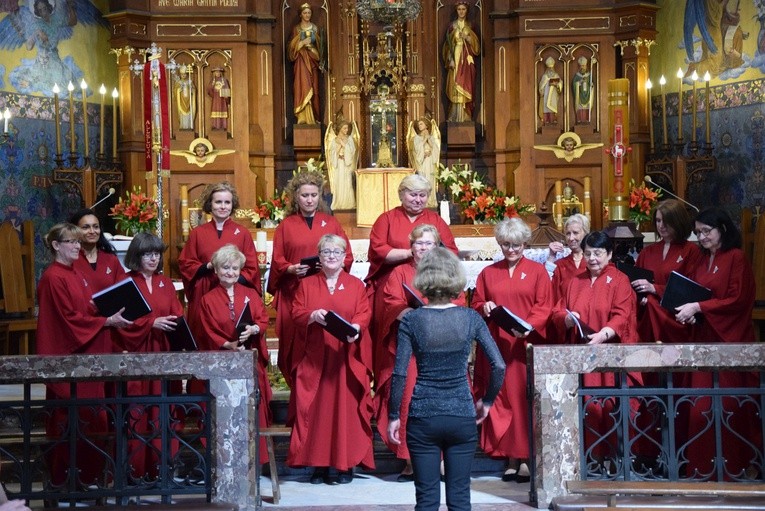 Koncert pieśni maryjnych