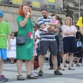 Na pl. Chrobrego, rodzina Sadlików dała świadectwo życia z Panem Bogiem