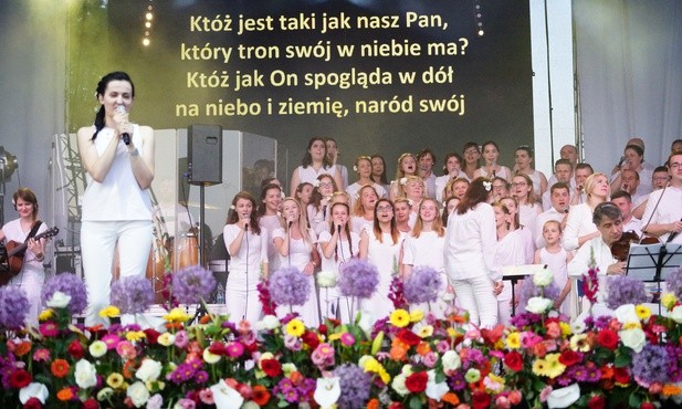 Rawscy chórzyści zaśpiewali w Opolu.