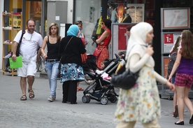 Norweski parlament przyjął ustawę o zakazie noszenia burek