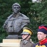 W Skierniewicach odsłonięto pomnik J. Kozietulskiego, pułkownika armii napoleońskiej, bohatera spod Somosierry