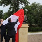 Odsłonięcie pomnika Jana Kozietulskiego w Skierniewicach