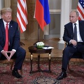 Zakończyło się spotkanie w cztery oczy prezydentów USA i Rosji