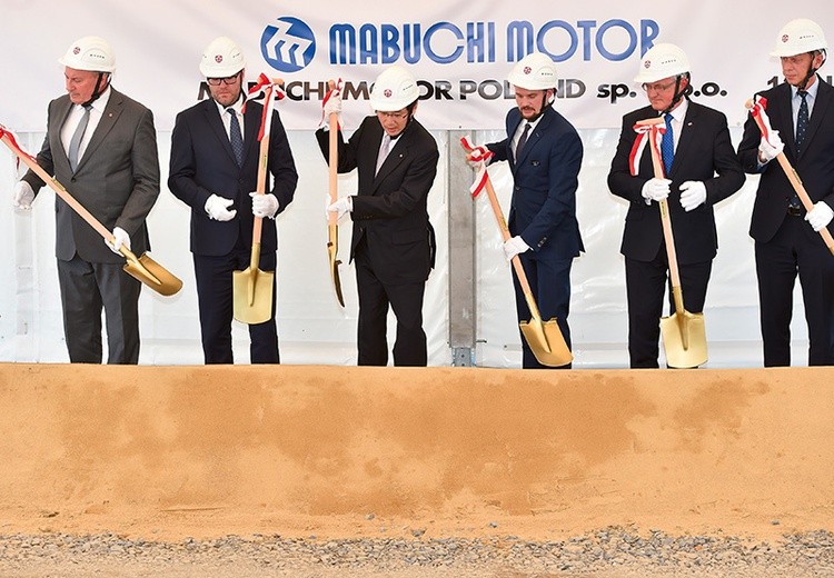 Inauguracja budowy fabryki Mabuchi Motor w Bochni, w krakowskiej SSE, 12 lipca 2017 r.