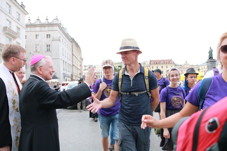 Wymarsz 38. PPK na Jasną Górę w obiektywie Joanny Adamik