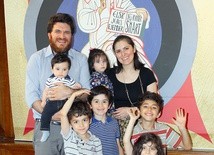Tannit i Felipe z dziećmi: Felipe Felixem, Ester, Marco, Andre, Pedro i Agnes.