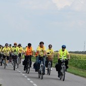 Jadą, aby spojrzeć w oczy Mamy