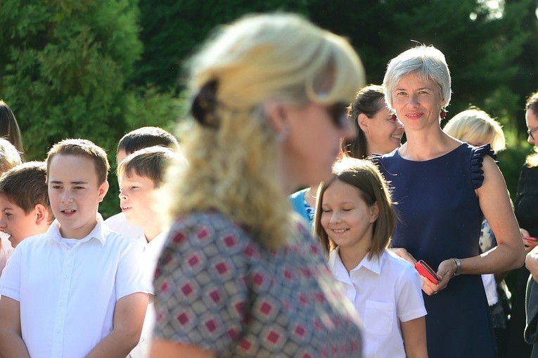 Nowy sztandar szkoły w Butrynach