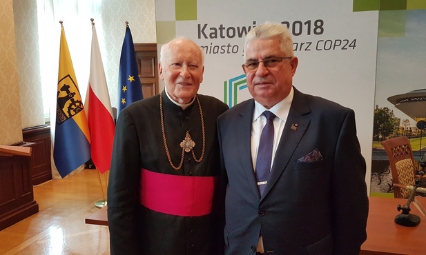 Ks. Władysław Basista honorowym obywatelem Katowic