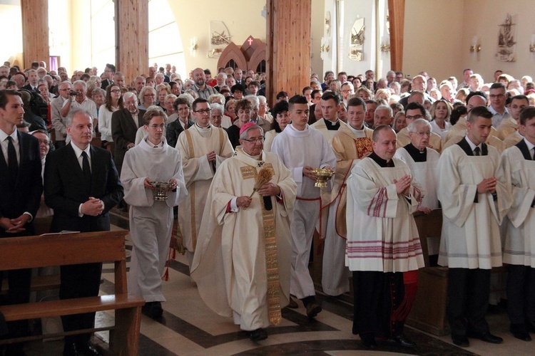 Konsekracja kościoła św. o. Pio