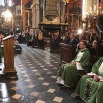 Piknik patriotyczny na Rynku Głównym w Krakowie