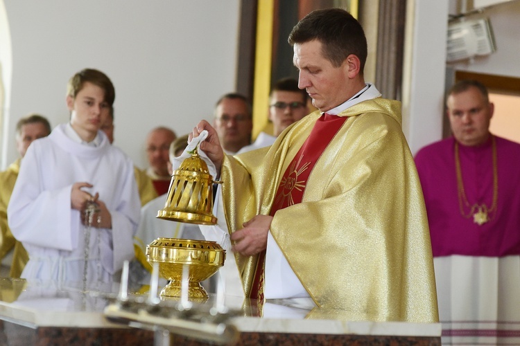 Poświęcenie kościoła pw. św. Faustyny Kowalskiej w Ostródzie