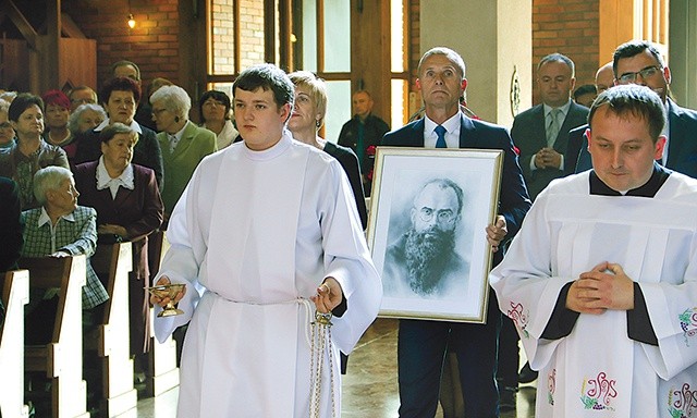 Samorządowcy dziękowali za ogłoszenie św. Maksymiliana patronem Ziemi Oświęcimskiej.