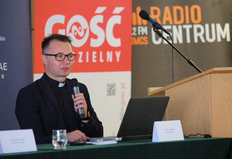 Konferencja: Kościół, media, społeczeństwo