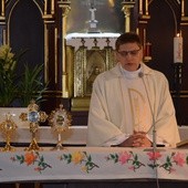 Eucharystii przewodniczył ks. Grzegorz Grzegorczyk