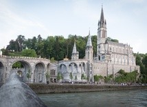 Francja: ofiary nadużyć na posiedzeniu episkopatu