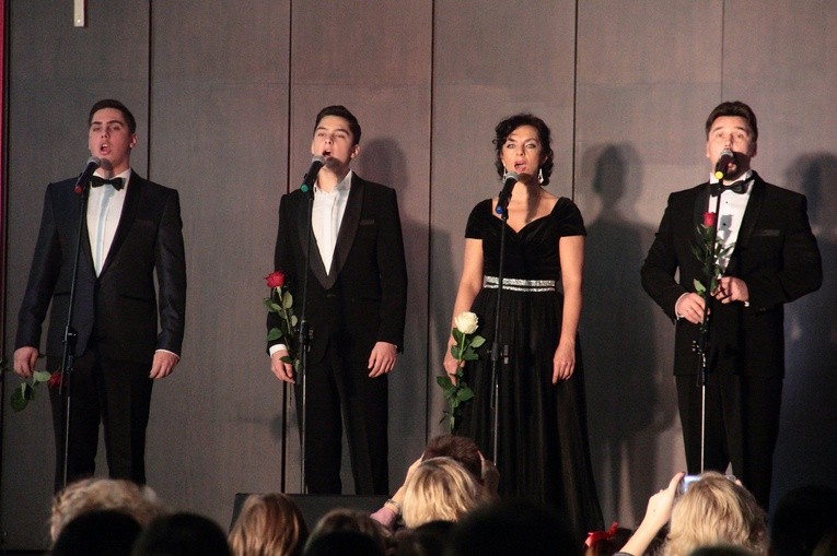 Śpiewająca Rodzina Kaczmarków (od lewej): Wojciech, Adam, Iwona i Piotr