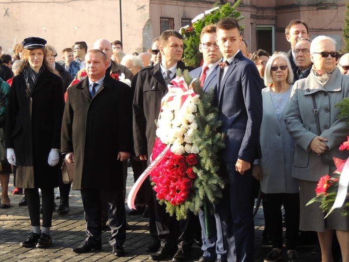 Odsłonięcie pomnika dr. Antoniego Troczewskiego