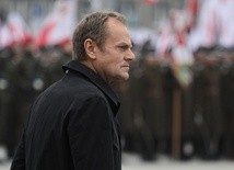 Donald Tusk złożył wieniec przed Grobem Nieznanego Żołnierza