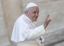 Papież odwiedził punkt medyczny dla ubogich na placu Świętego Piotra
