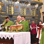 W Łowiczu modlili się biskupi i wierni.