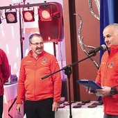 Od prawej: naczelnik Michał Słaboń, obecny prezes Janusz Rutka oraz poprzedni prezes Jan Łuszczewski.