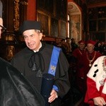 Tytuł profesora honorowego UJ dla Andrzeja Zolla
