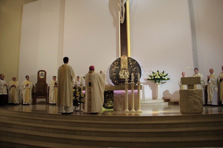Figura św. Michała Archanioła poświęcona w kościele MB Fatimskiej w Gdańsku