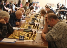 Nad szachownicami zasiądzie blisko 120 zawodników