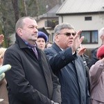 Poświęcenie ronda i figury MB Niepokalanej w Międzyborowie