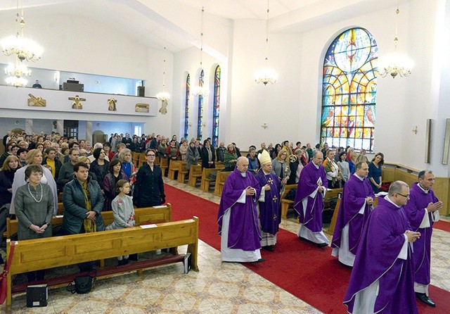 Podobnie jak w latach poprzednich spotkali się w radomskim seminarium. Mszy św. w kleryckiej kaplicy przewodniczył bp Henryk Tomasik.