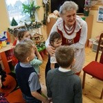 Dzień Babci w przedszkolu sióstr salezjanek w Nowej Rudzie