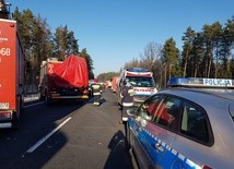 Trzy osoby zginęły w wypadku pięciu pojazdów