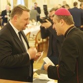 Życzenia złożyli sobie także bp Roman Pindel i prezydent Jarosław Klimaszewski