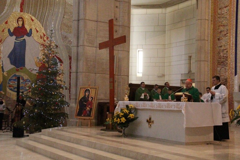 Panama w Krakowie - Eucharystia w sanktuarium św. Jana Pawła II