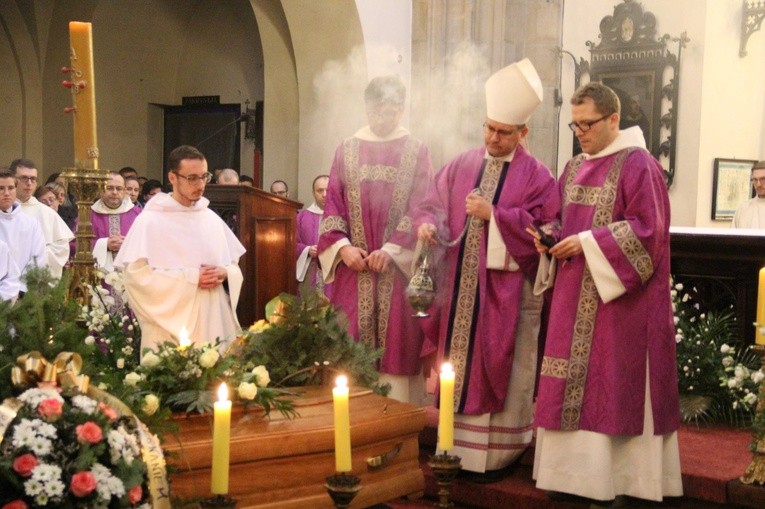 Pogrzeb br. Andrzeja Pastuły OP - dominikańskiego jałmużnika