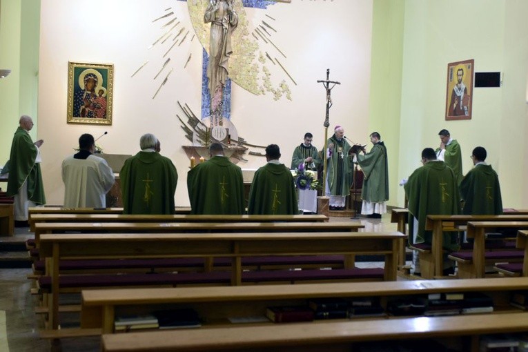 Spotkanie neoprezbiterów w świdnickim seminarium
